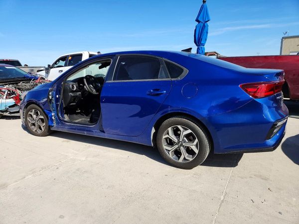 2021 KIA FORTE FE, LXS