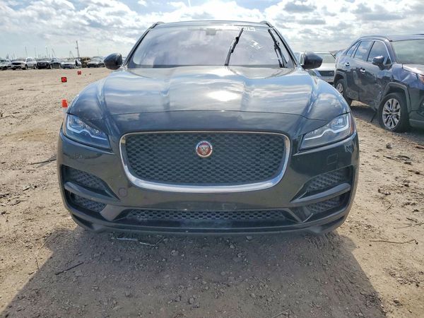 2017 JAGUAR F-PACE Prestige — DIRF