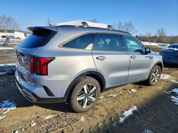 2021 KIA SORENTO
