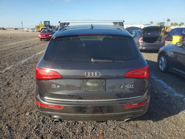 2016 AUDI Q5 quattro Premium Plus — DIRR