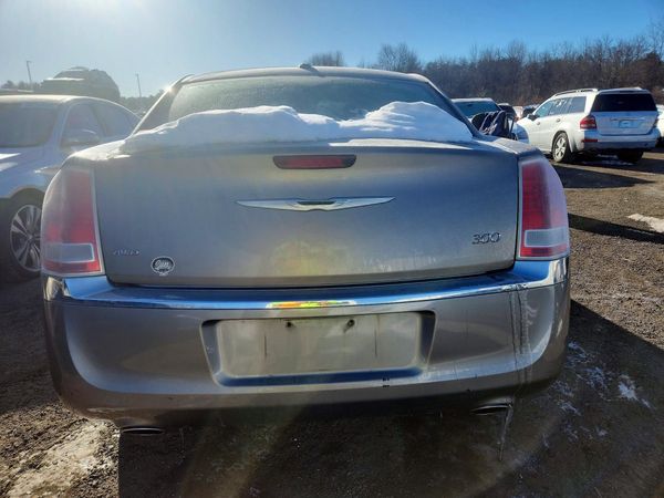 2014 CHRYSLER 300