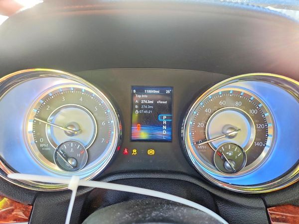 2014 CHRYSLER 300