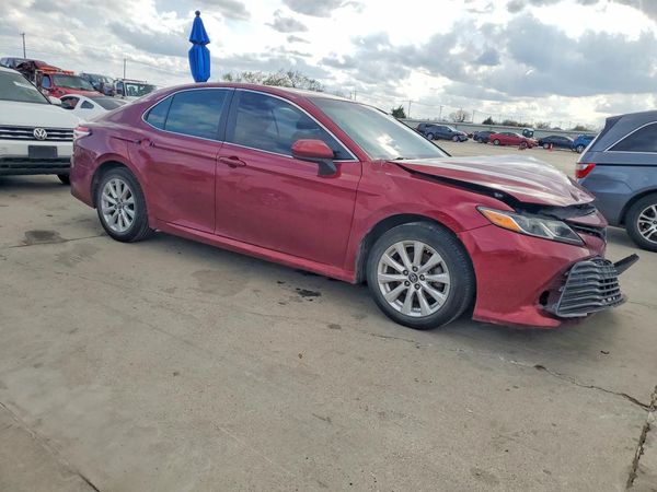 2019 TOYOTA CAMRY