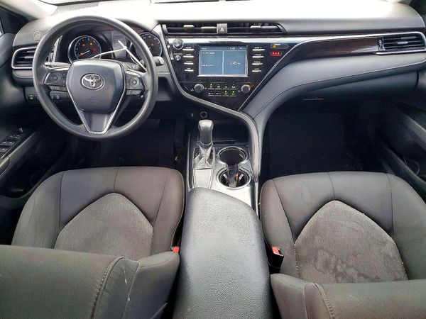 2019 TOYOTA CAMRY