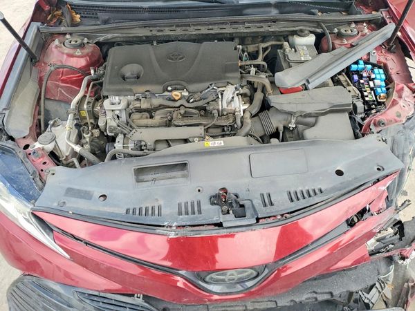 2019 TOYOTA CAMRY