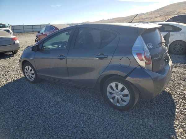 2014 TOYOTA PRIUS