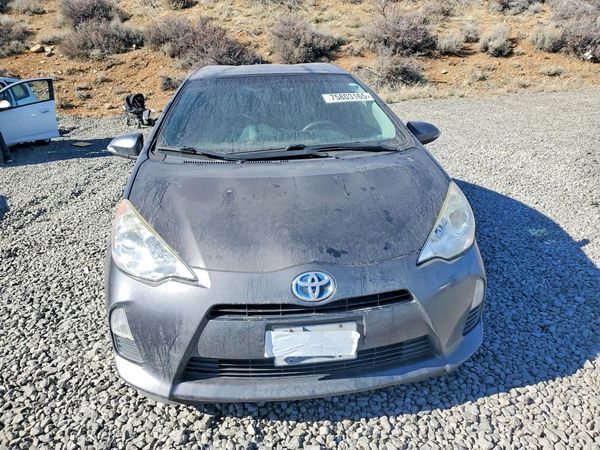 2014 TOYOTA PRIUS
