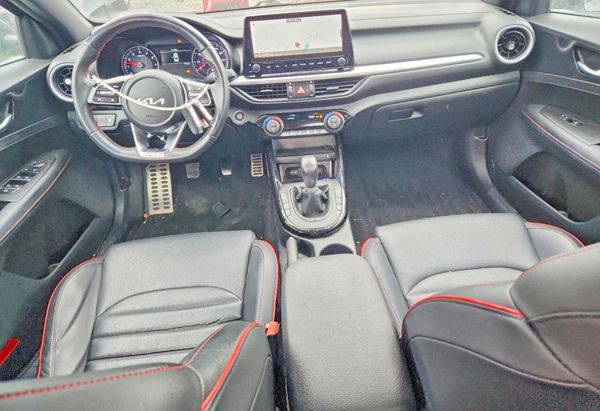 2022 KIA FORTE GT