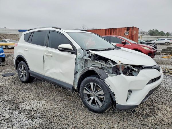 2018 TOYOTA RAV4 Adventure/XLE