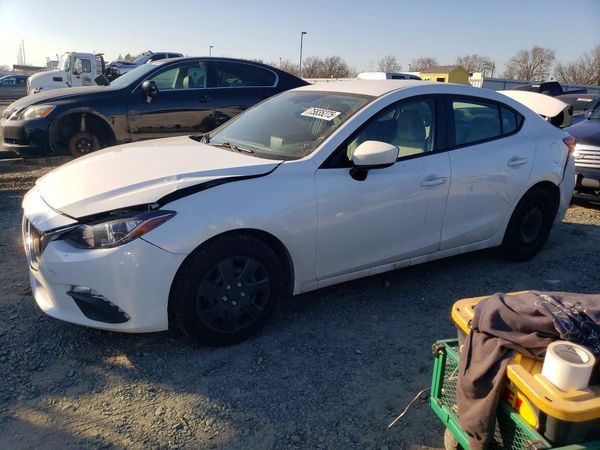 2015 MAZDA 3 Sport/GX