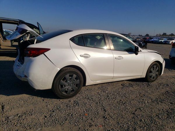 2015 MAZDA 3 Sport/GX