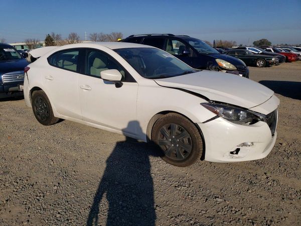 2015 MAZDA 3 Sport/GX