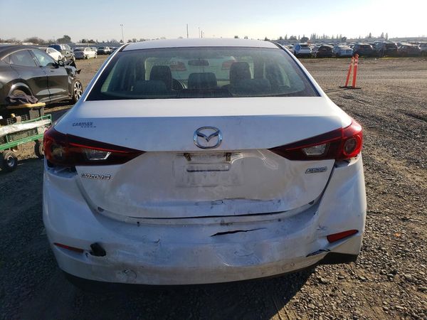 2015 MAZDA 3 Sport/GX