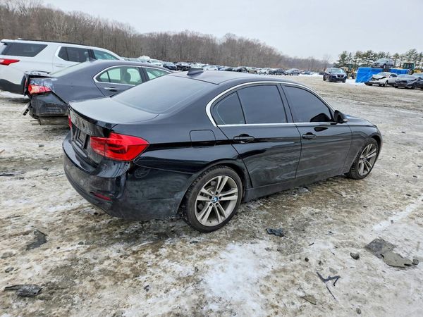 2017 BMW 330
