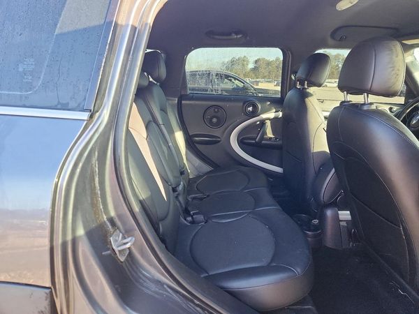 2016 MINI COOPER