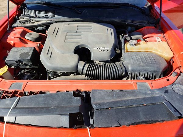 2016 DODGE CHALLENGER SXT