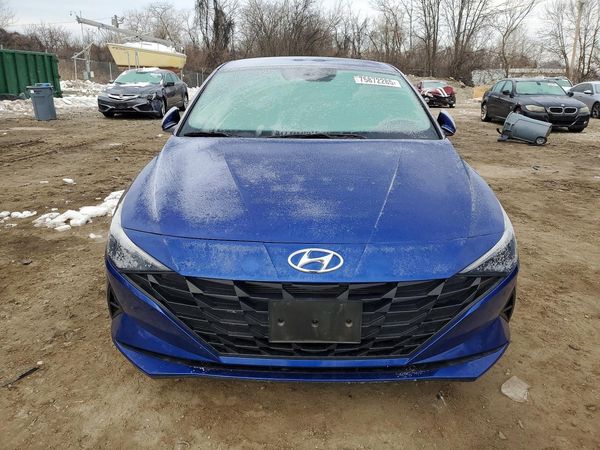 2021 HYUNDAI ELANTRA
