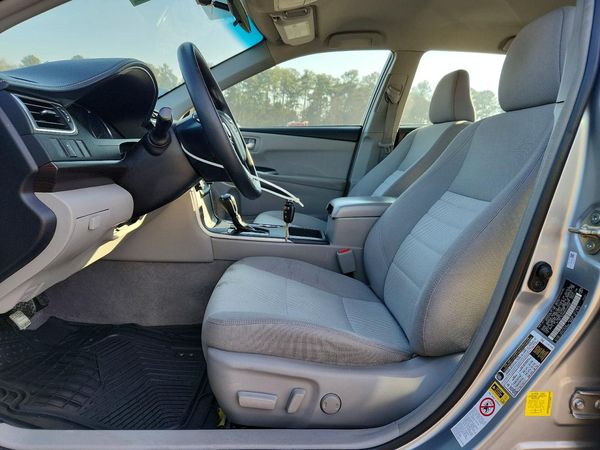 2017 TOYOTA CAMRY