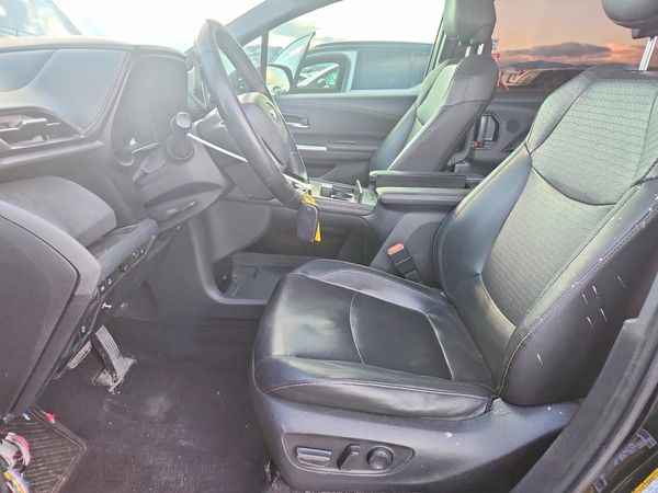 2022 TOYOTA SIENNA XLE Woodland Edition