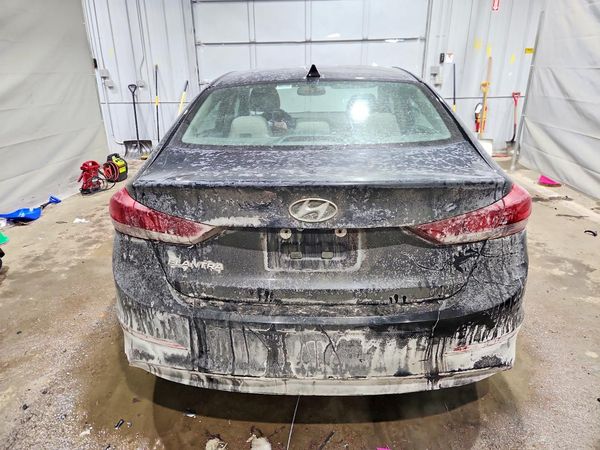 2018 HYUNDAI ELANTRA