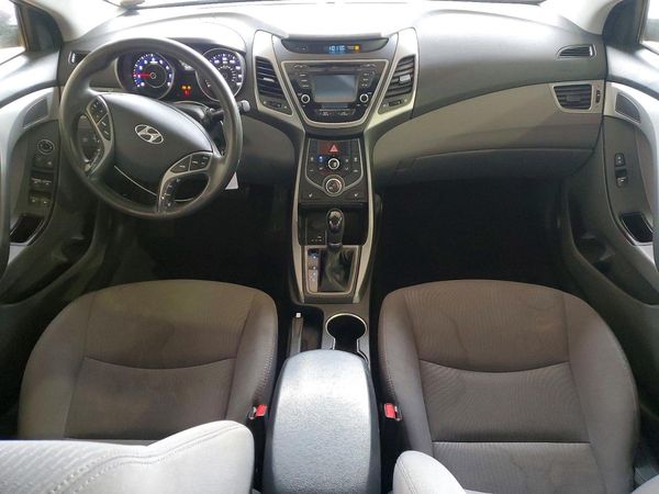 2014 HYUNDAI ELANTRA GLS(Middle)