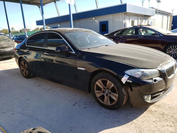2013 BMW 528