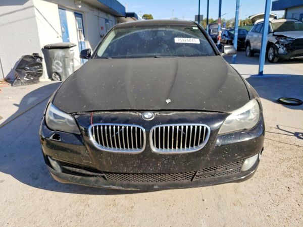 2013 BMW 528
