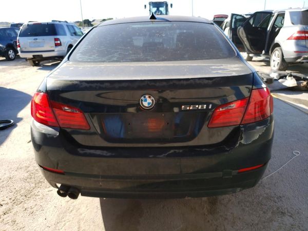 2013 BMW 528