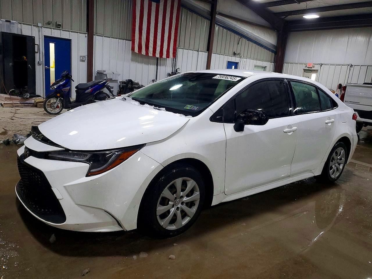 2021 TOYOTA COROLLA