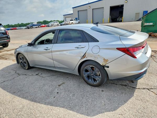 2021 HYUNDAI ELANTRA