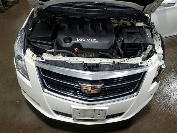 2017 CADILLAC XTS Luxury