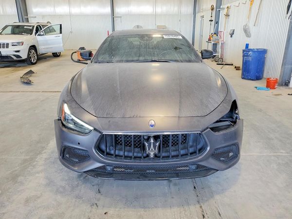 2020 MASERATI GHIBLI