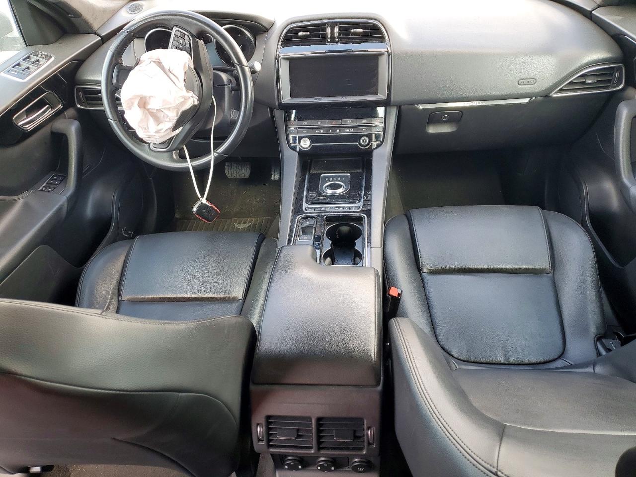 2020 JAGUAR F-PACE Premium