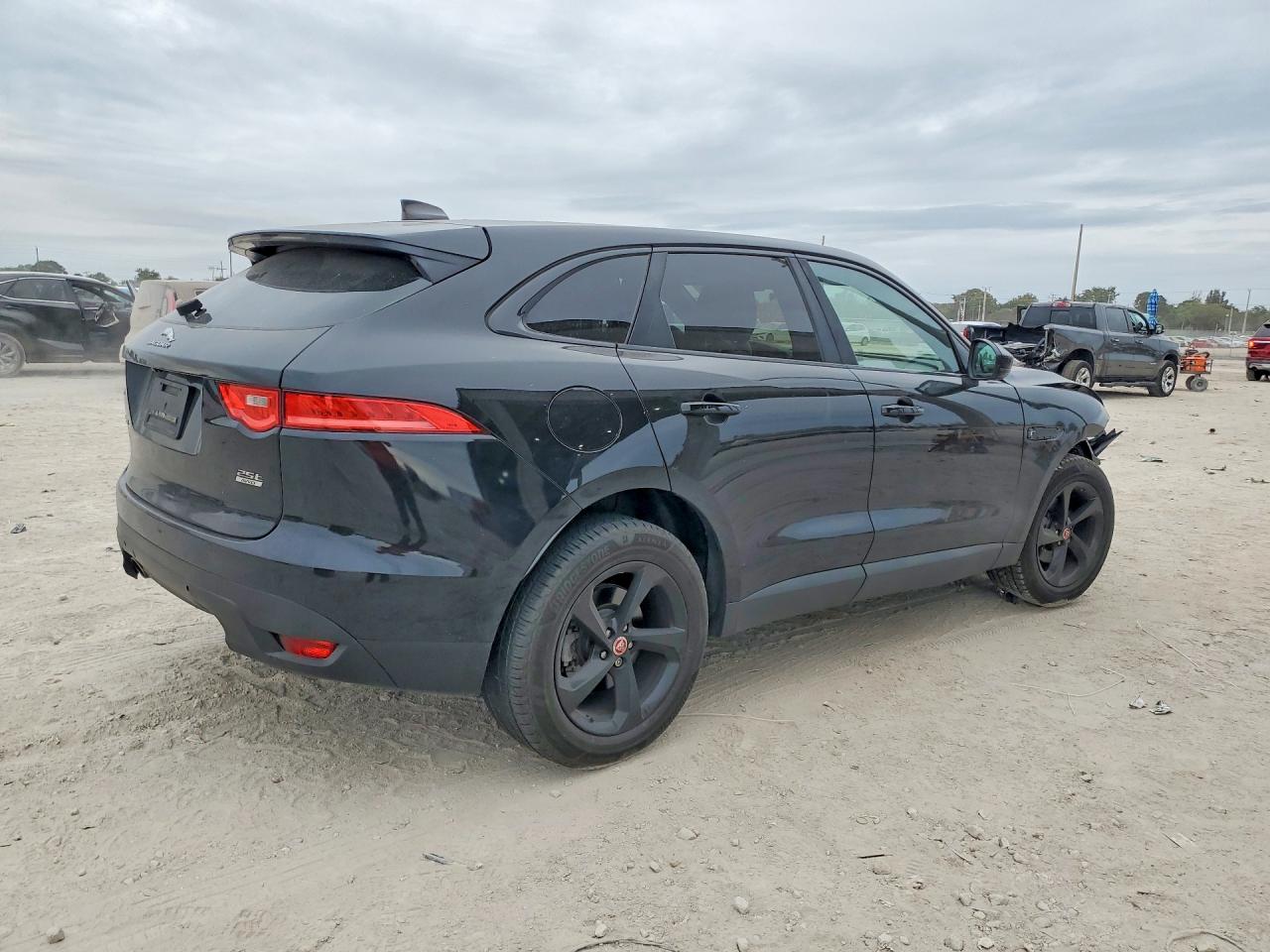 2020 JAGUAR F-PACE Premium