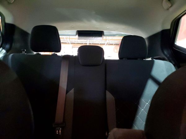 2019 NISSAN KICKS — SUVN
