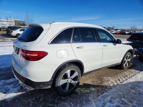 2018 MERCEDES-BENZ GLC GLC 300-4M