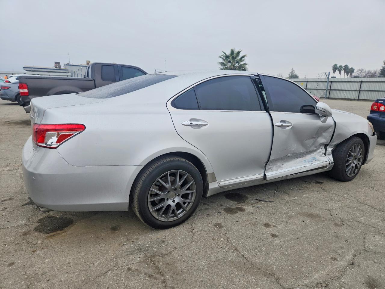 2011 LEXUS ES 350