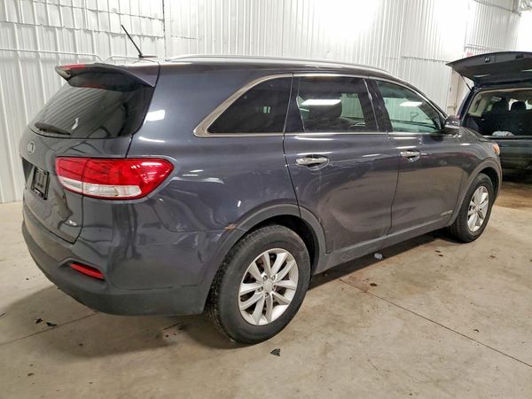 2018 KIA SORENTO L, LX