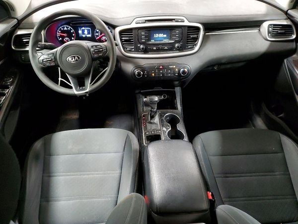 2018 KIA SORENTO L, LX