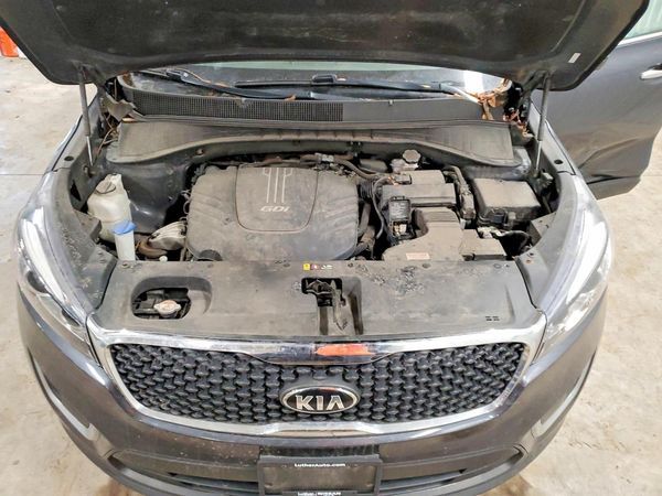 2018 KIA SORENTO L, LX