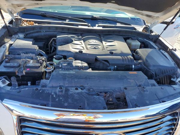 2012 INFINITI QX56