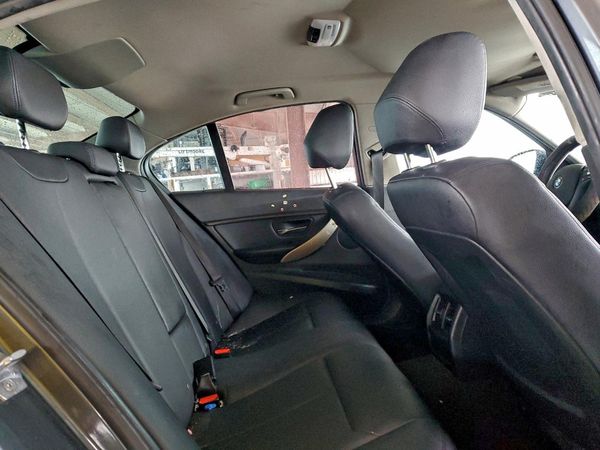 2015 BMW 320 SA