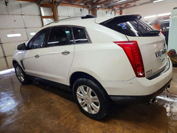 2015 CADILLAC SRX Luxury