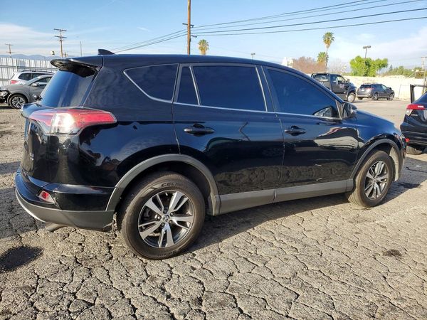 2018 TOYOTA RAV4 Adventure/XLE