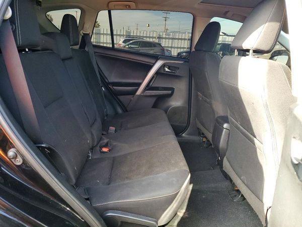 2018 TOYOTA RAV4 Adventure/XLE