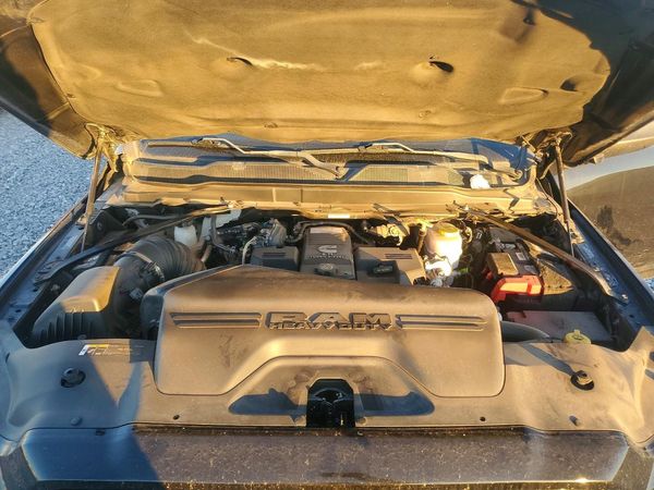 2022 RAM 3500 LARAMIE CREW CAB 4X4