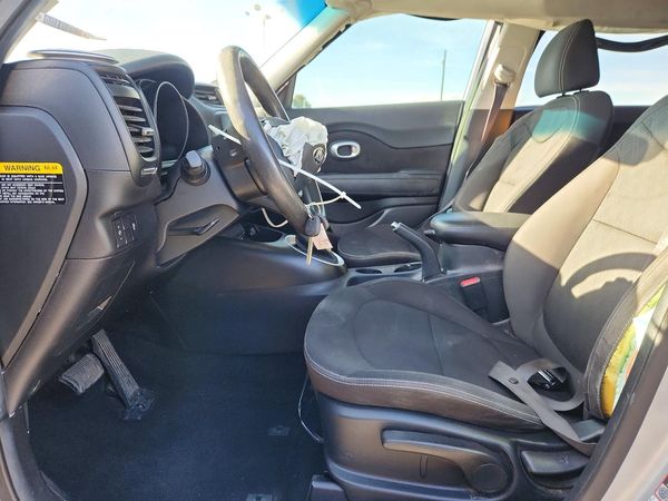 2019 KIA SOUL Base