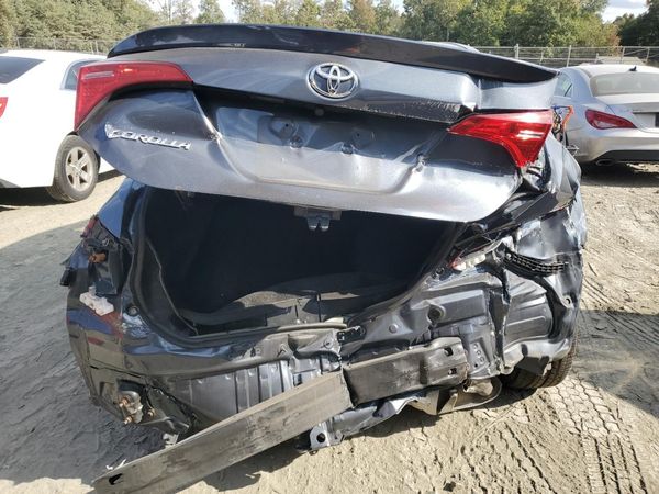 2017 TOYOTA COROLLA