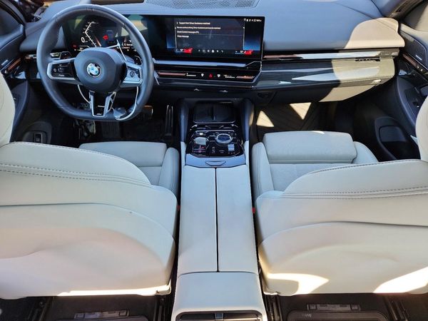 2025 BMW 530 xDrive