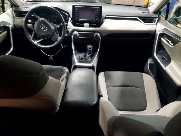 2020 TOYOTA RAV4 XLE HV — CKPT